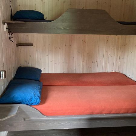 Roste Hyttetun Og Camping Os (Hedmark) المظهر الخارجي الصورة