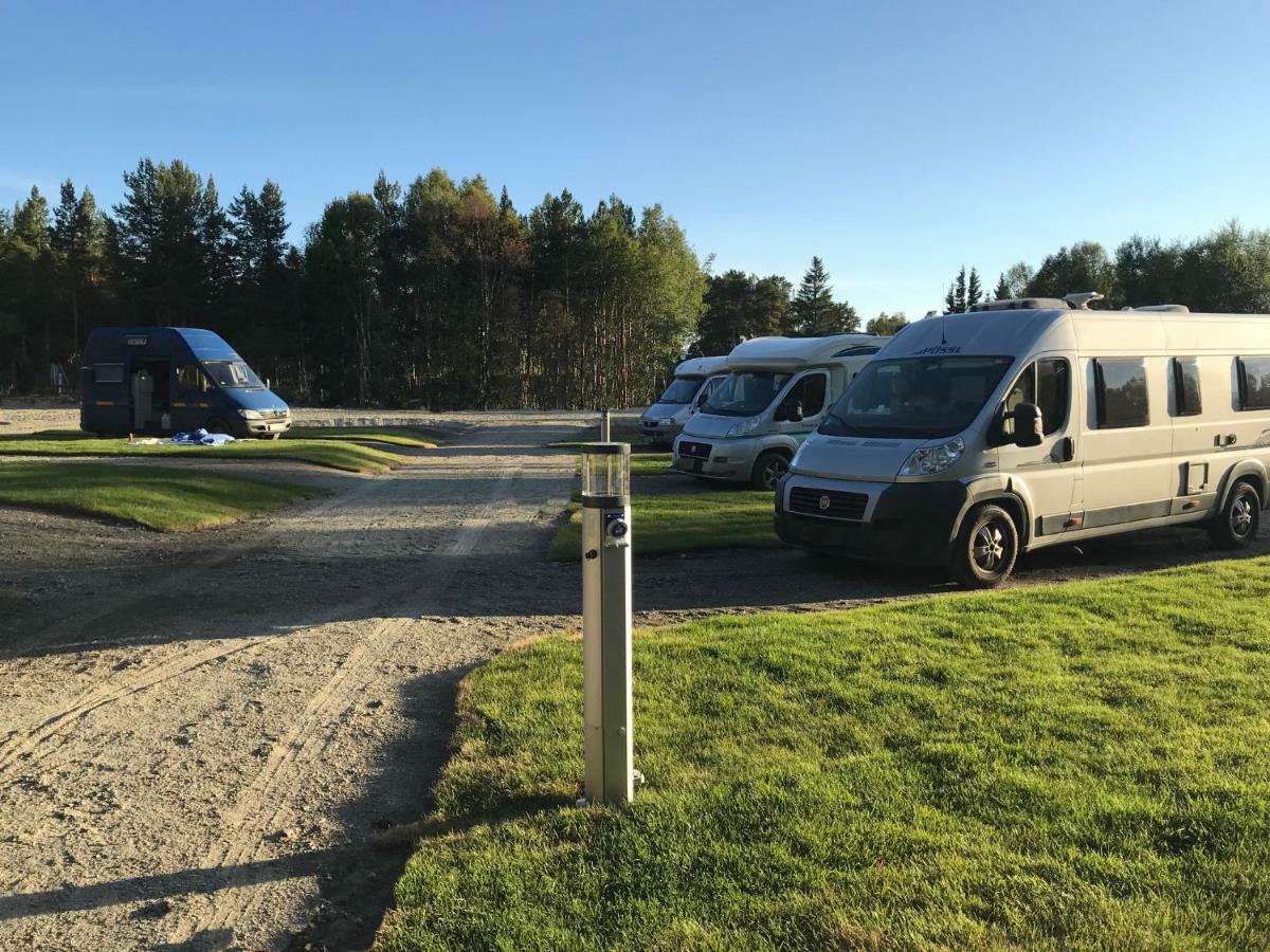 Roste Hyttetun Og Camping Os (Hedmark) المظهر الخارجي الصورة